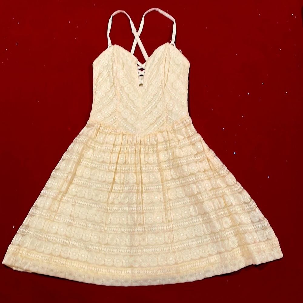 Guess Ivory White Lace Linear Dot Dress Smocked Back Mini V Neck Cotton 2 NWT - Picture 2 of 12